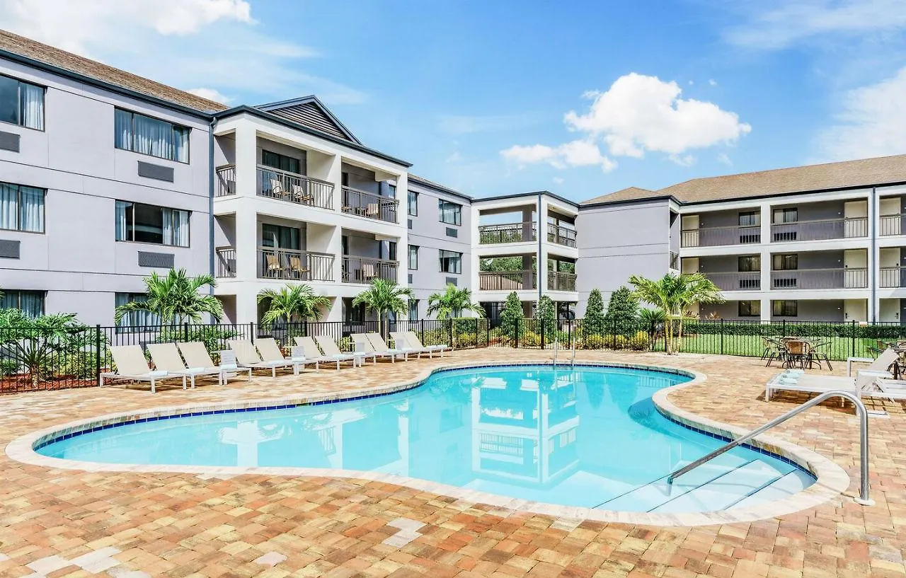 Courtyard By Marriott Orlando Buena Vista At Vista Centre