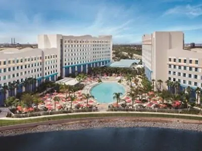 Universal's Endless Summer - Surfside Inn&suites 3*