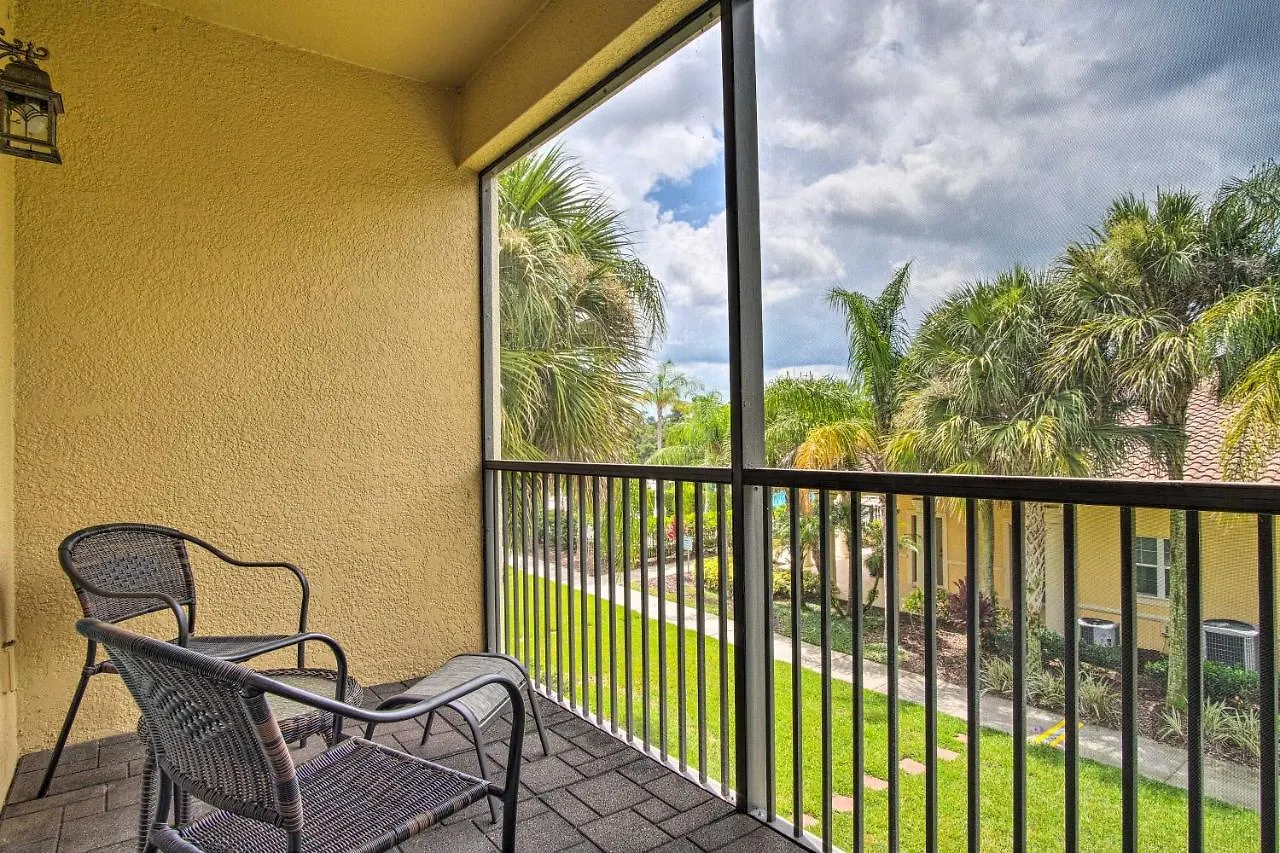 Quiet With Balcony About 2 Miles To World!