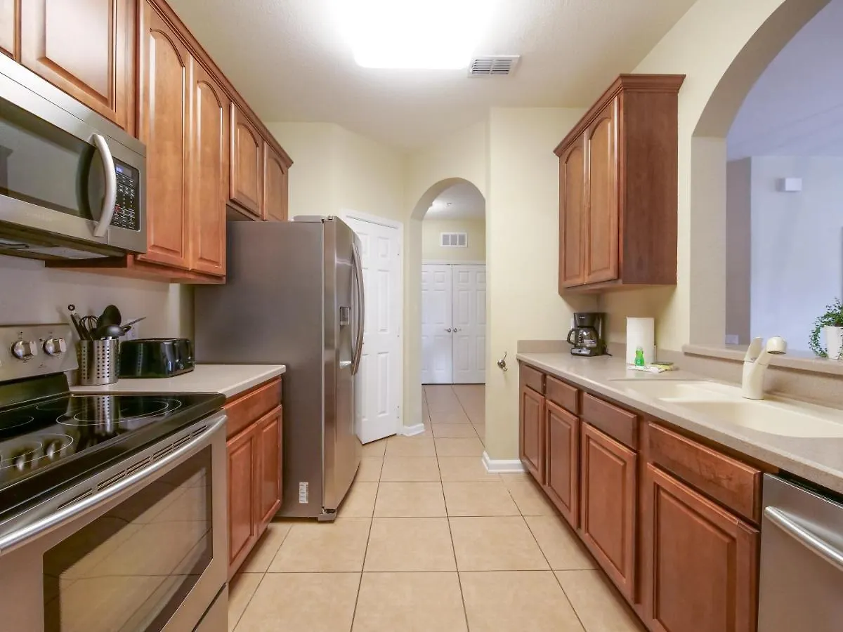 3br 2bath Balcony 5min Conv Center 1410ft *