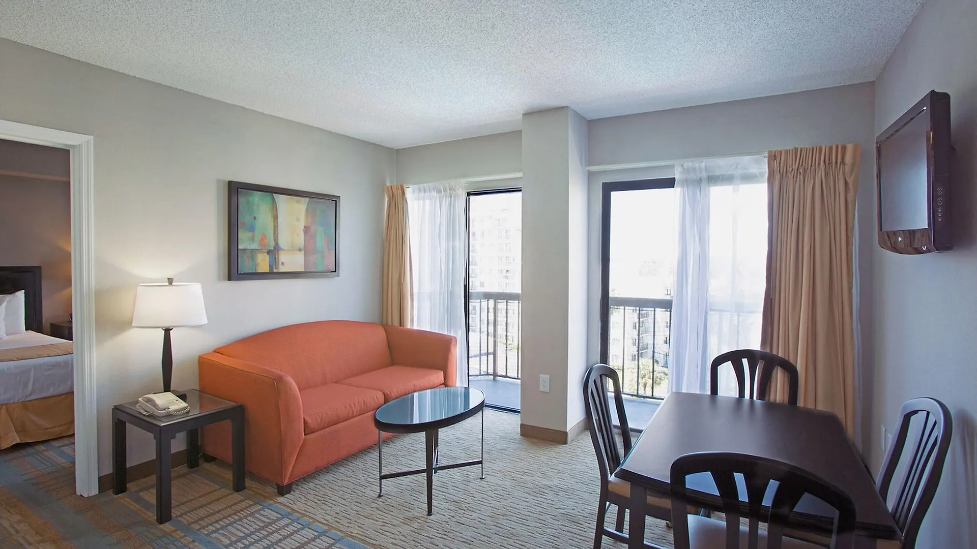 Enclave Suites, A Staysky & Near Universal Hotel Orlando