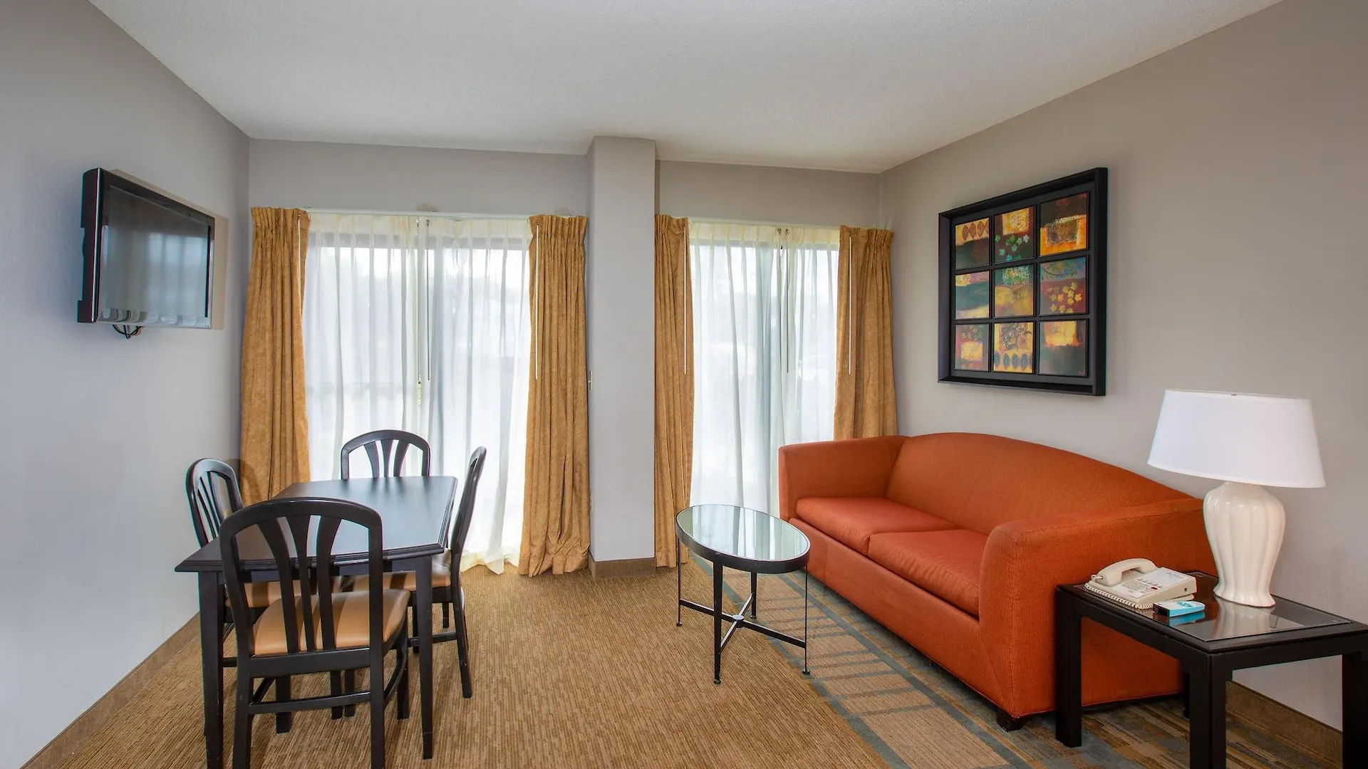 Hotel Enclave Suites, A Staysky & Near Universal Orlando