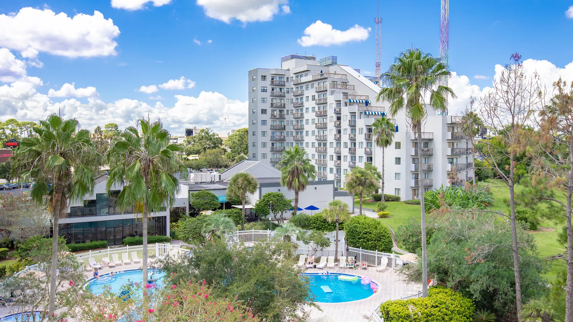 Hotel Enclave Suites, A Staysky & Near Universal