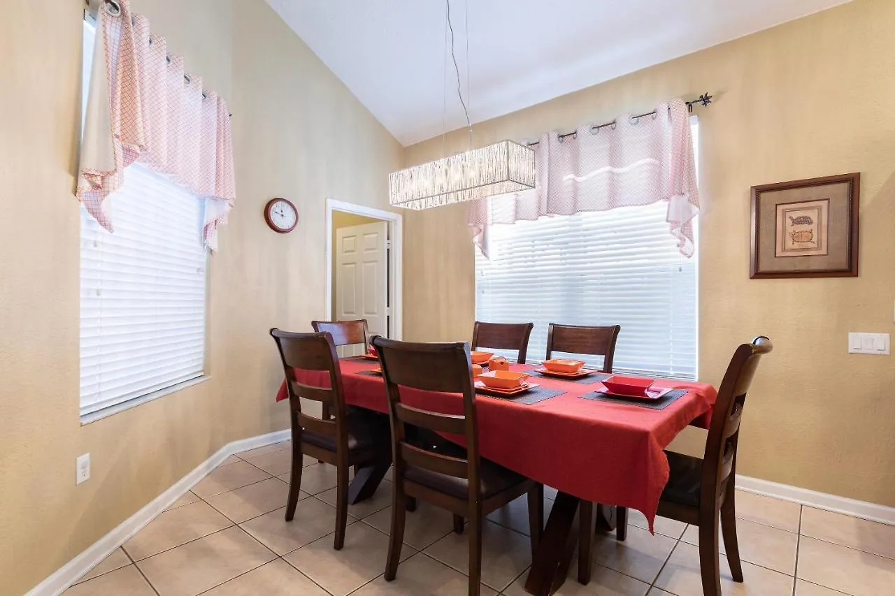 Windsor Hills Resort! 2 Miles To Disney! 6 Bedroom With Private Pool & Сasa de vacaciones