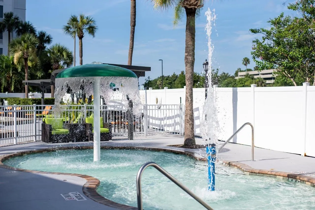 & Across From Universal By Ihg 3* Orlando