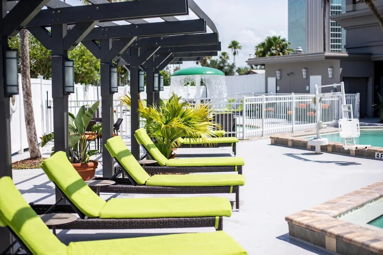& Across From Universal By Ihg 3* Orlando