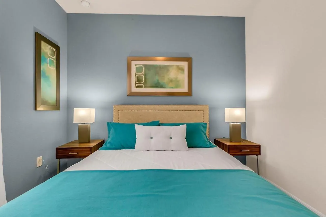 5 Bedrooms - 4,5 Bathrooms - Solterra 4643 Td