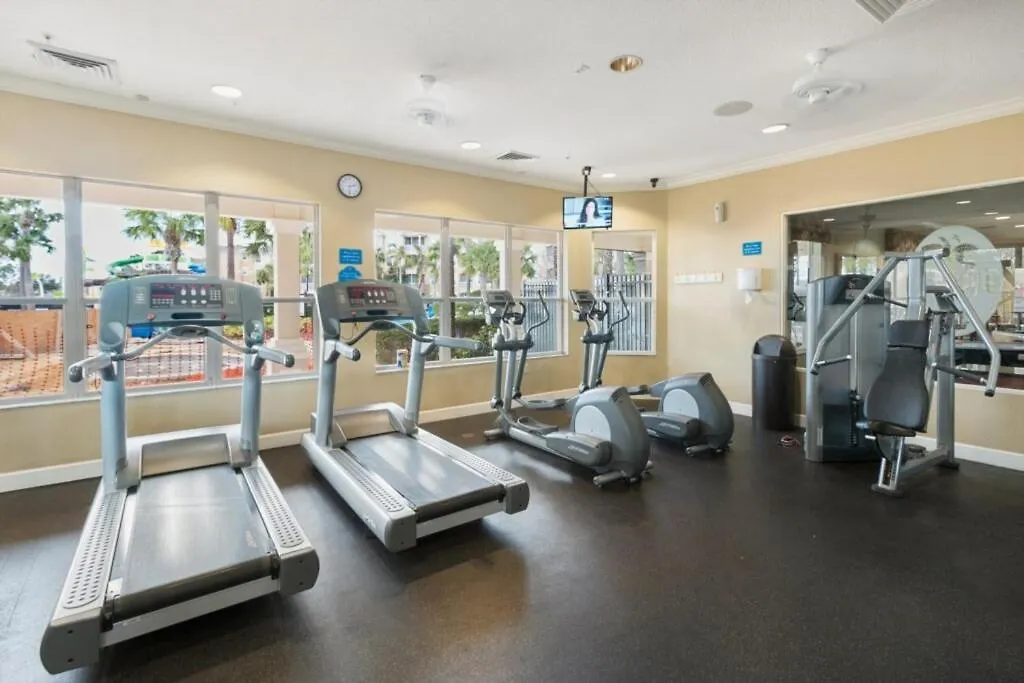 Luxurious - Just 2 Miles From #404 Lejlighed