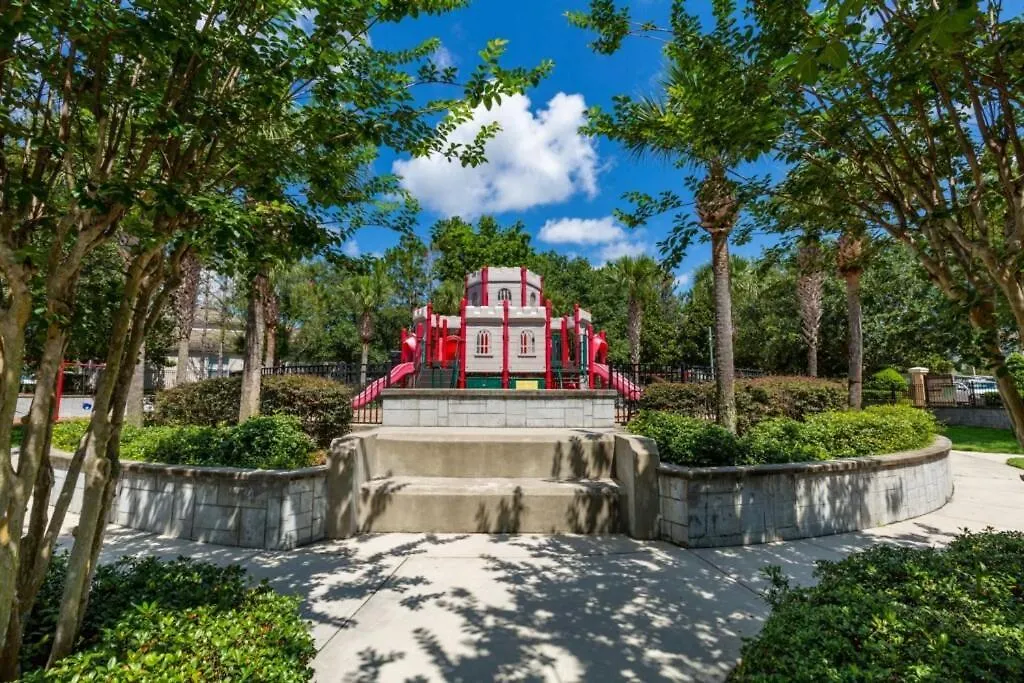 Luxurious - Just 2 Miles From #404 Lejlighed *
