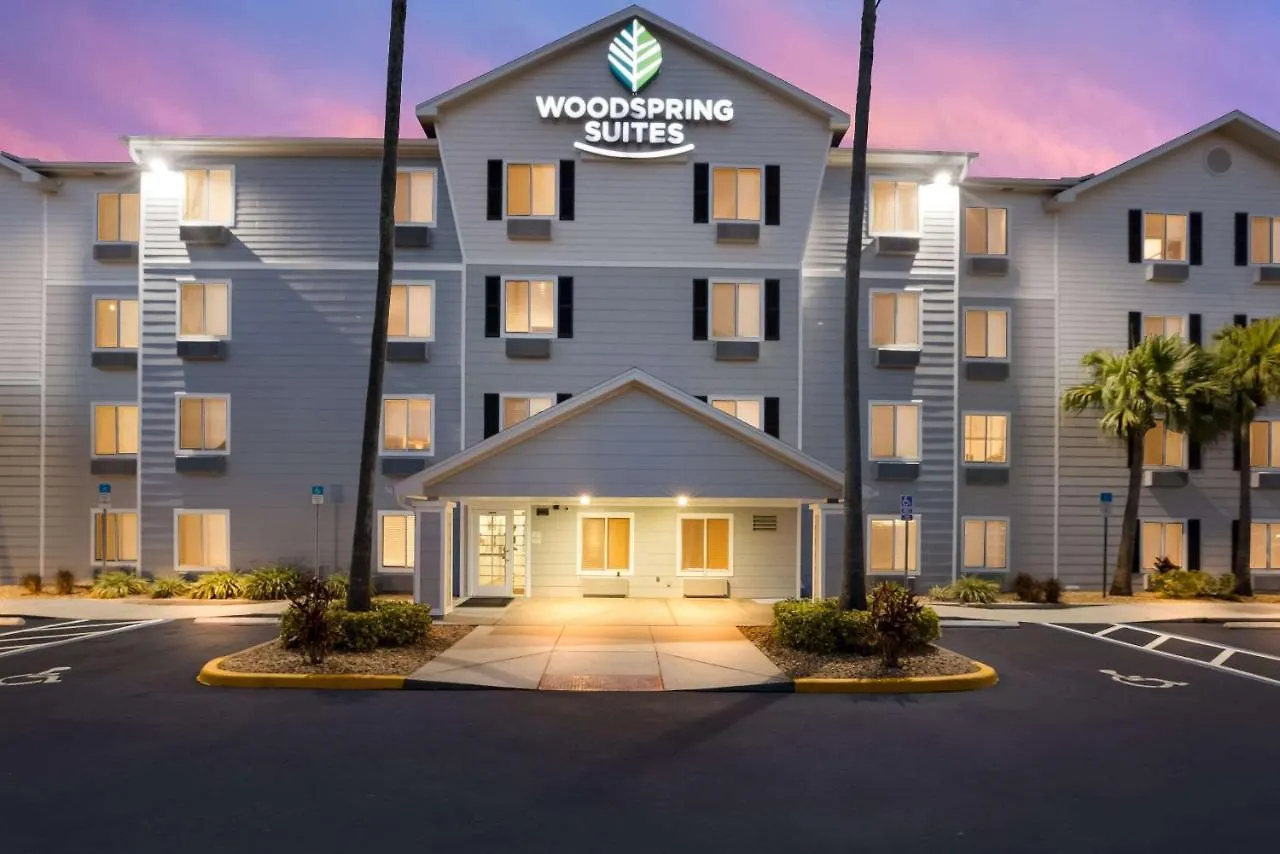 Woodspring North - Maitland Hotel