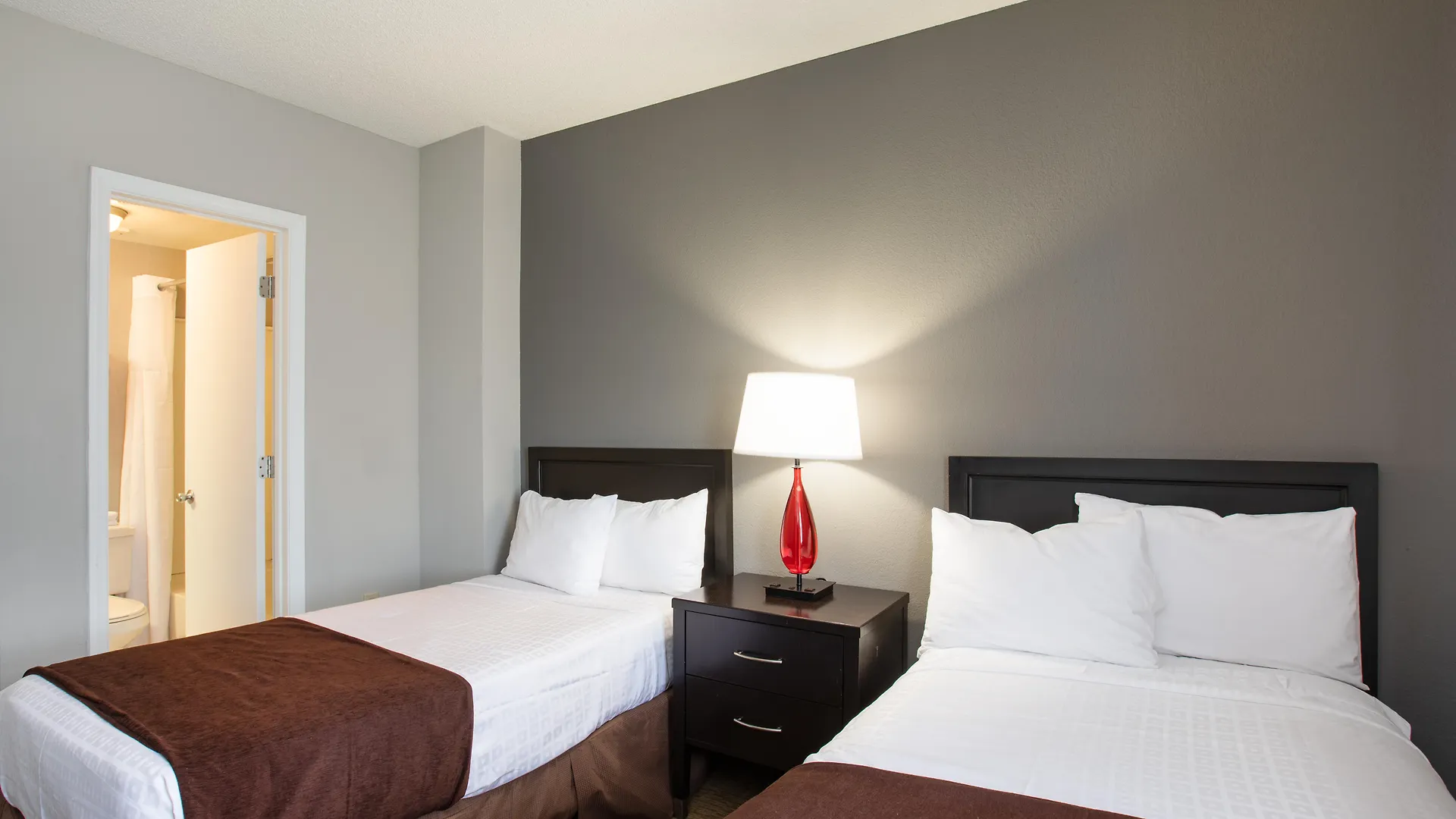 Enclave Suites, A Staysky & Near Universal 3* Orlando