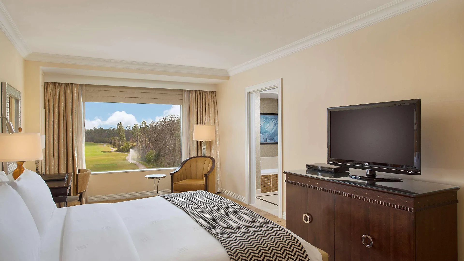 Waldorf Astoria Orlando - An Official Walt Disney World 5*