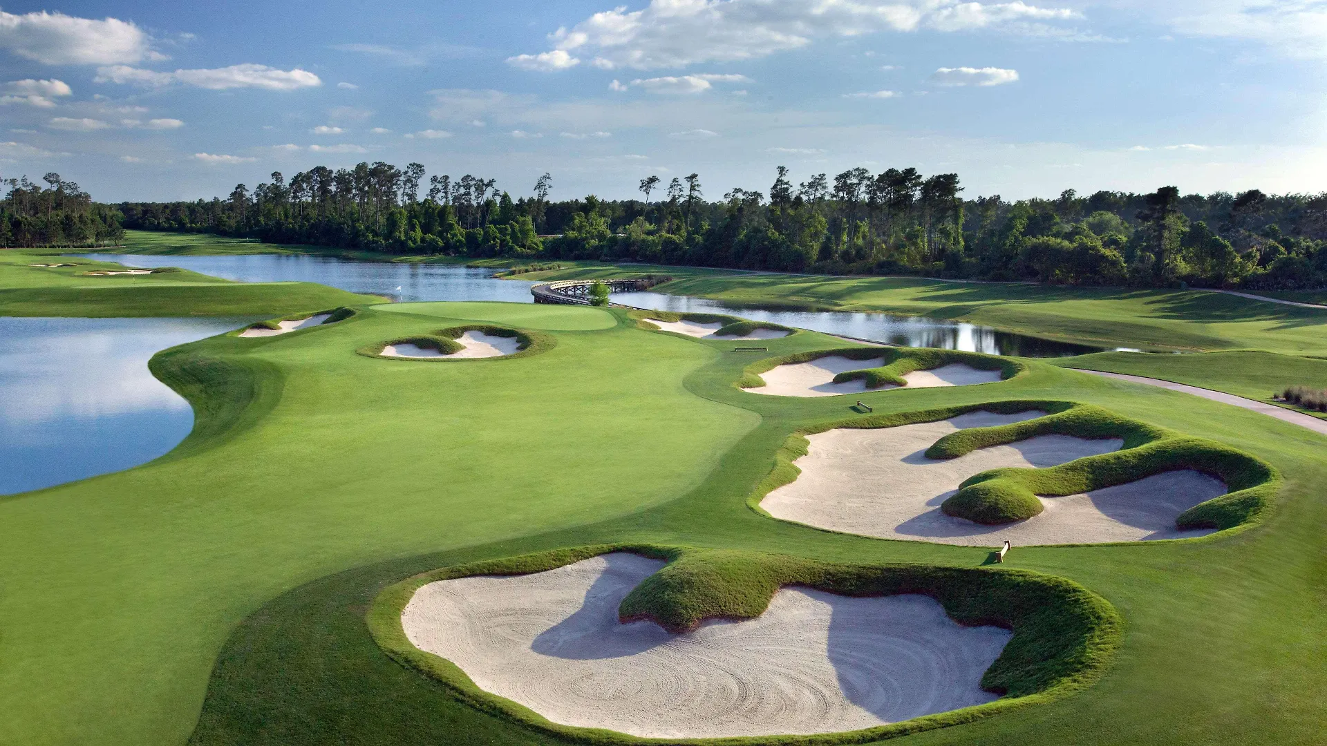 Waldorf Astoria Orlando - An Official Walt Disney World Semesteranläggning (resort)
