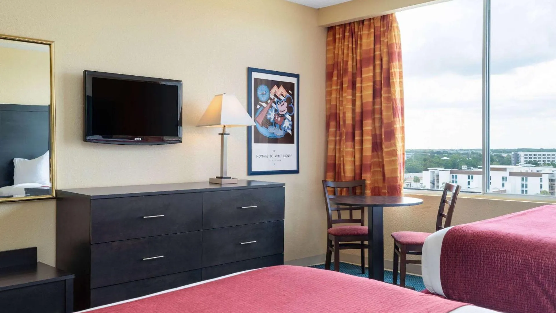 Hotel Ramada By Wyndham Kissimmee Gateway - Free Theme Park Shuttle 3*