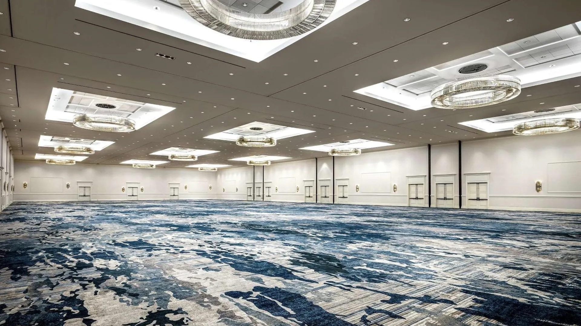 Signia By Hilton Orlando - An Official Walt World