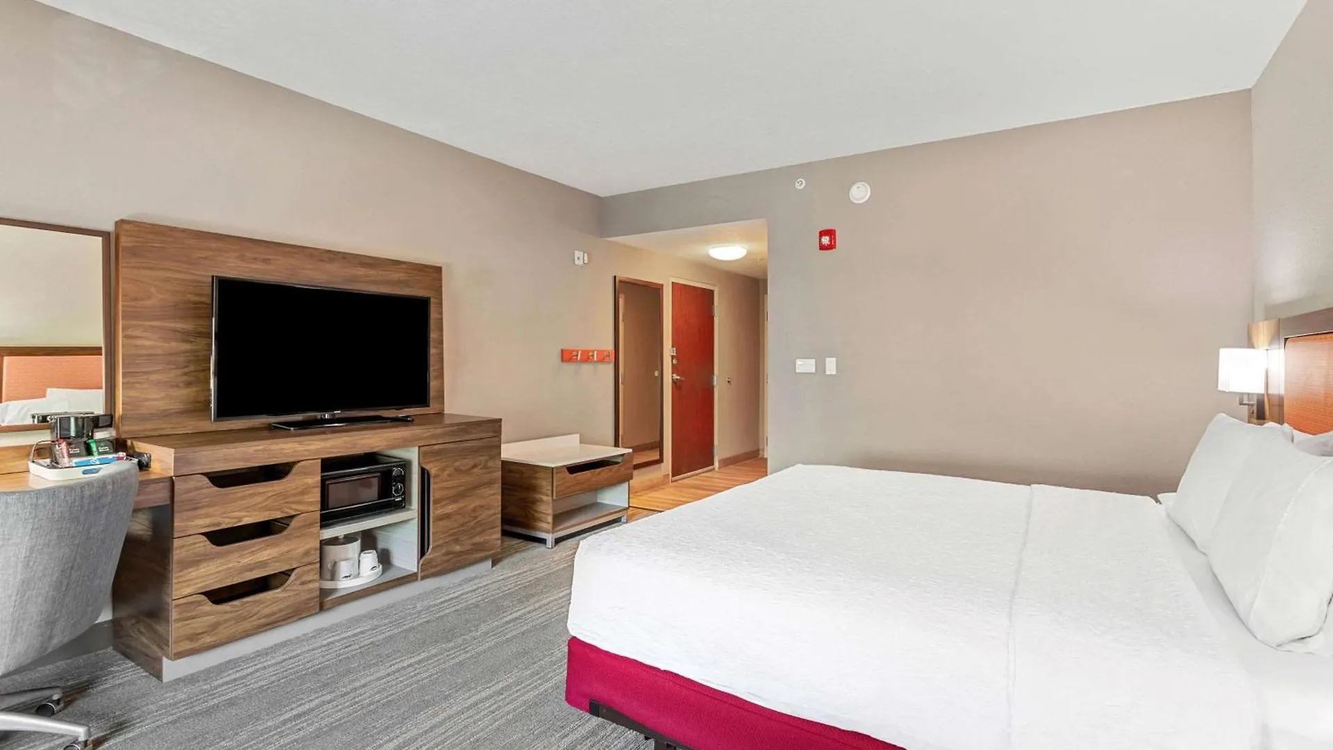 Hampton & Orlando-apopka Hotel