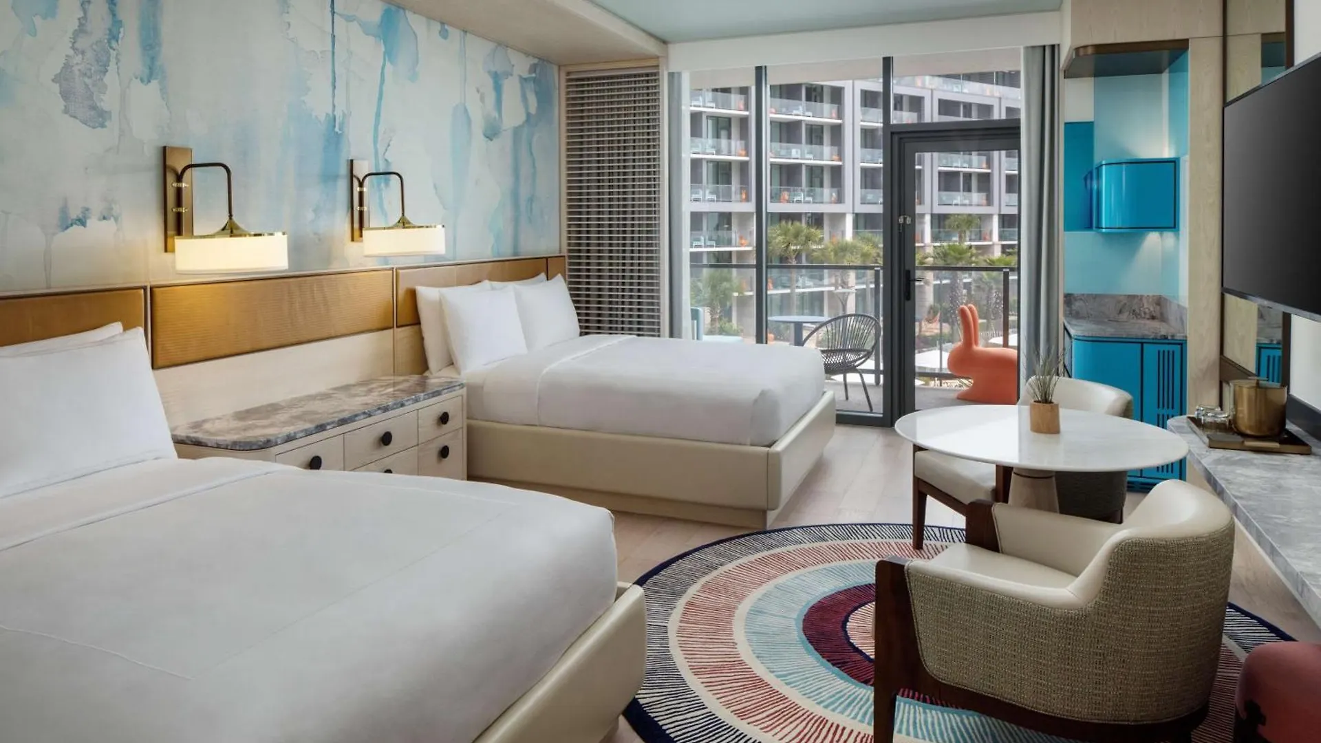 Conrad 5*