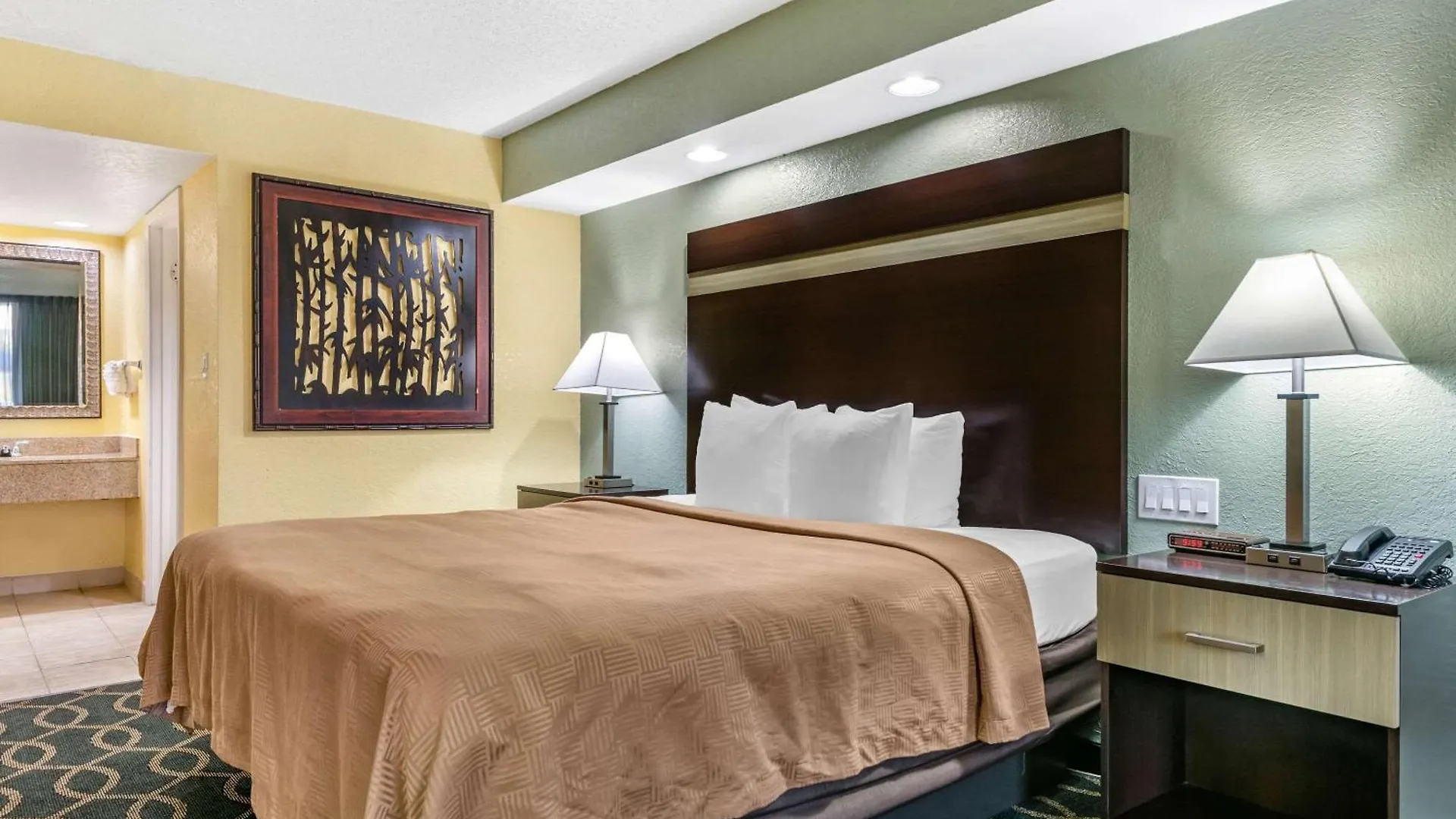 Clarion Orlando International Drive - Icon Park Penzion Williamsburg