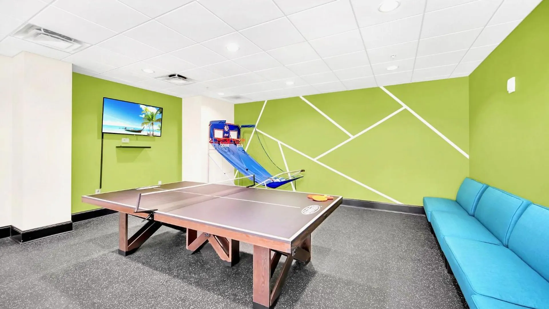 Bright - 2br With Pool & Hot Tub, Near Disney! 別荘 *