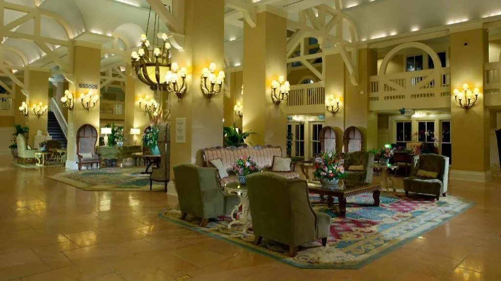 Disney's Club