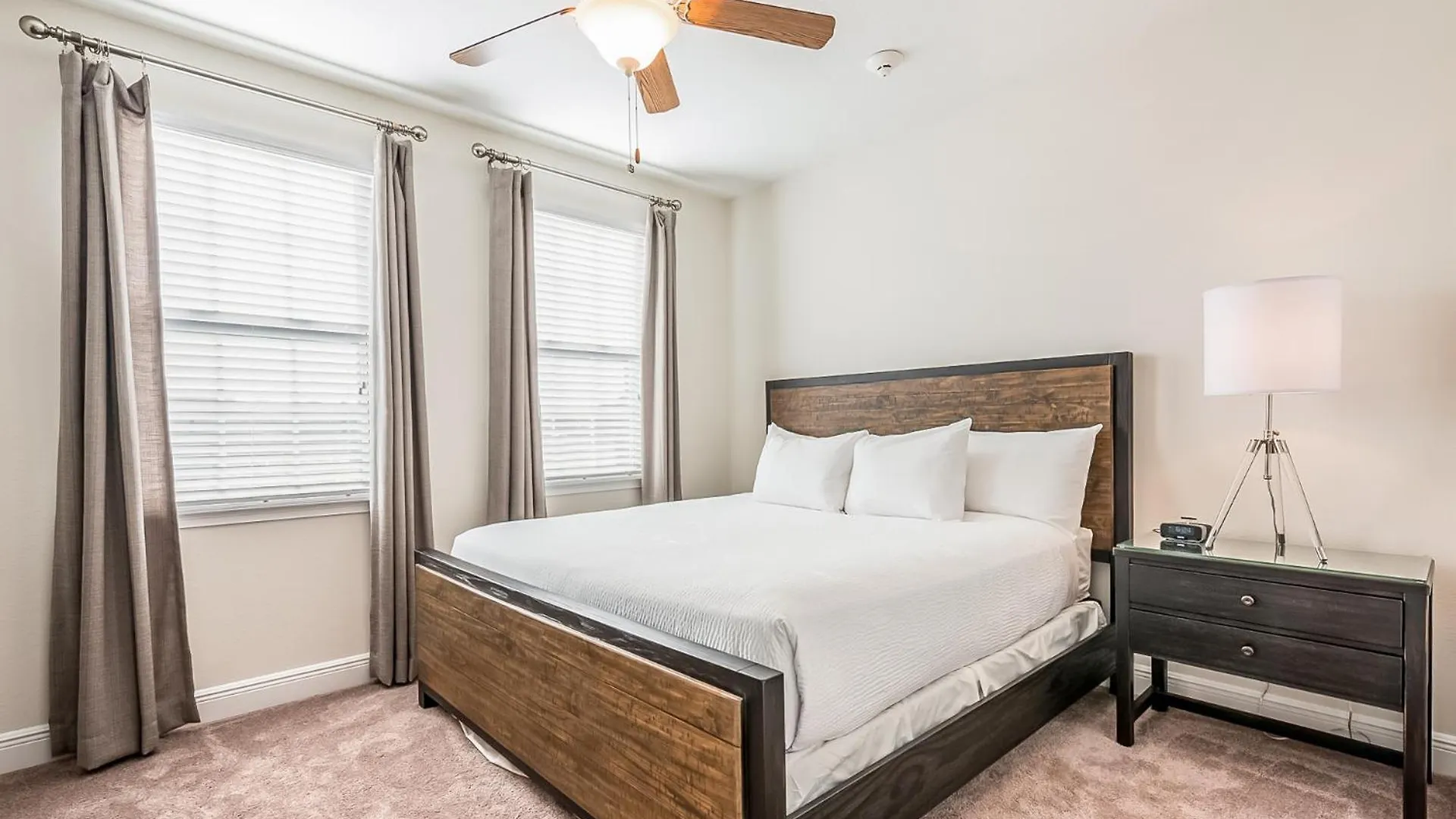 Spacious By Rentyl Near With Private Pool & Amenities - 391f *