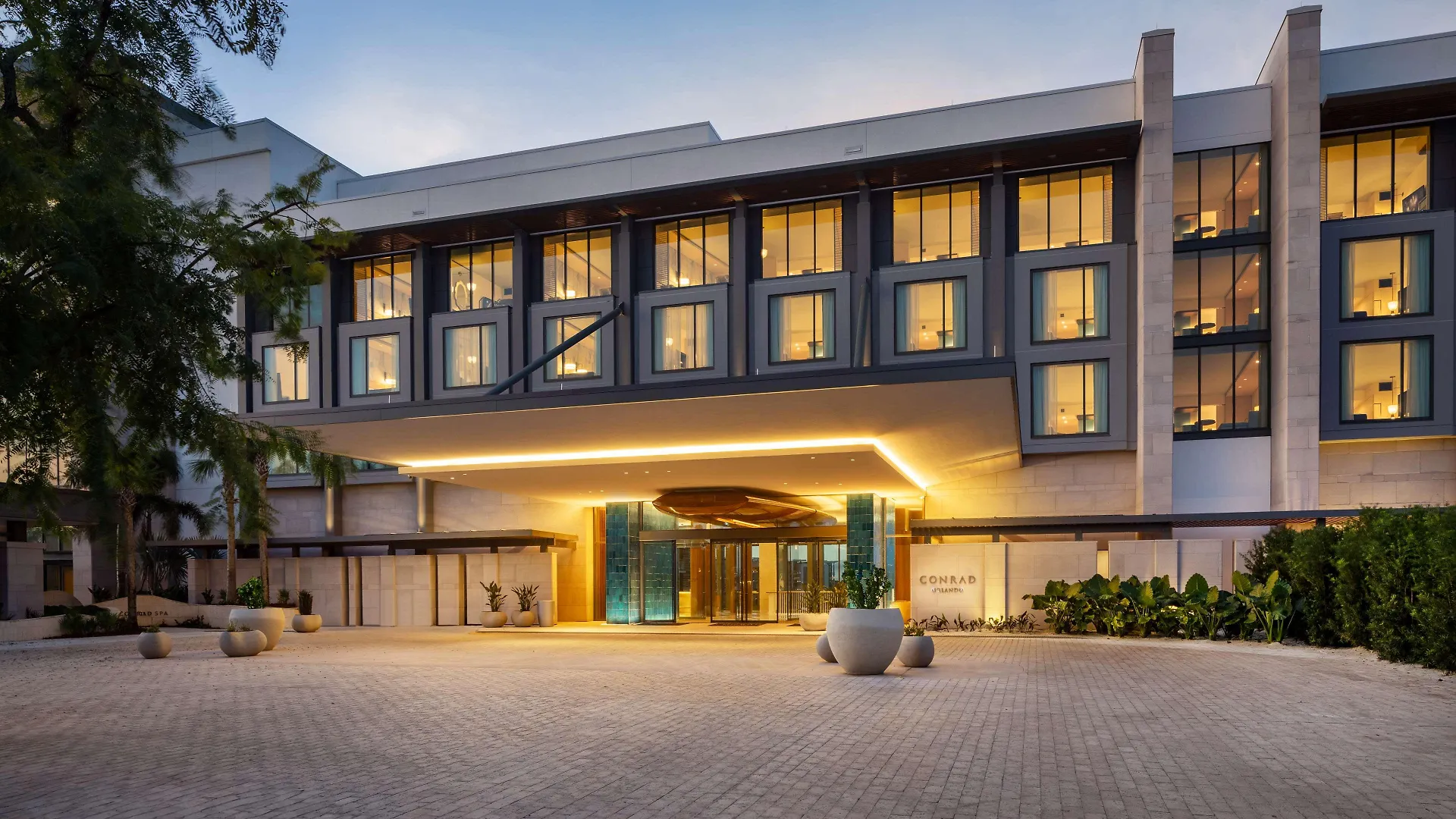 Conrad 5* Orlando