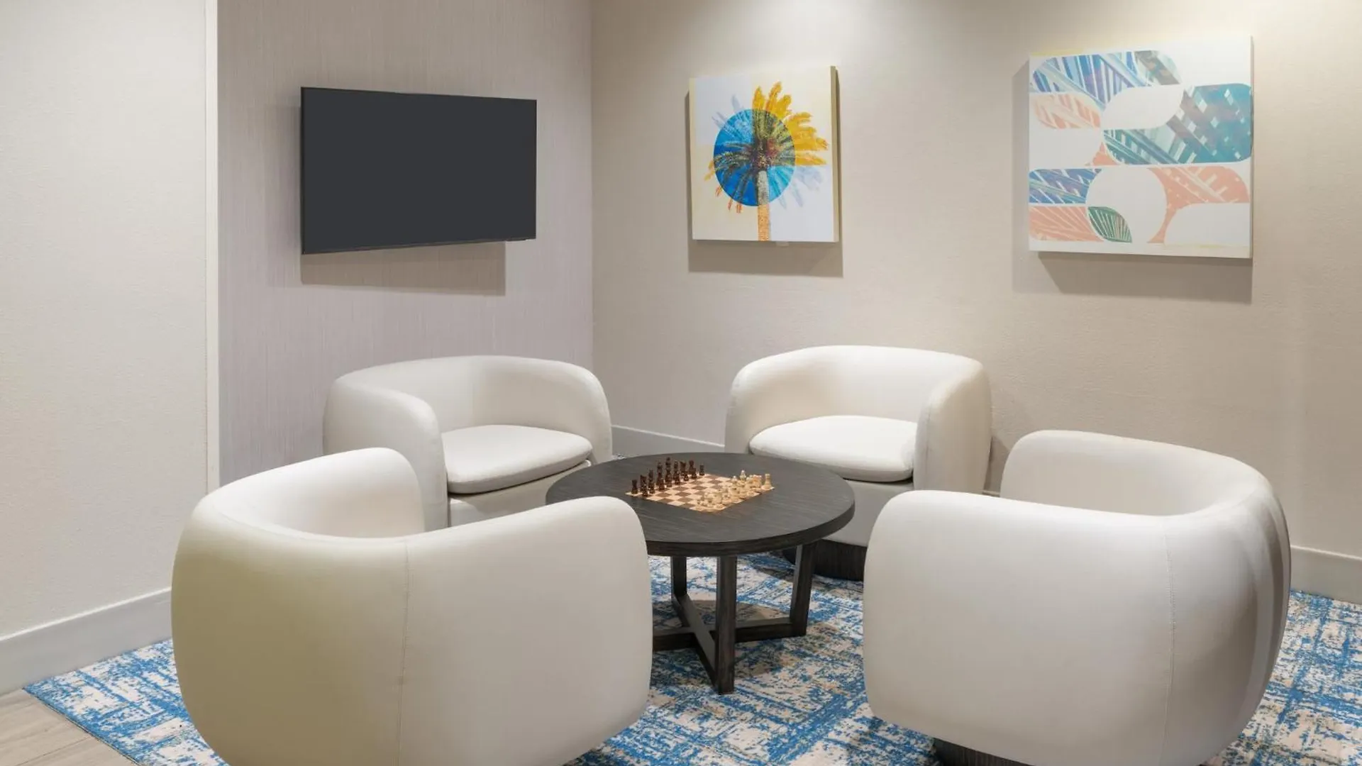 Hotell Holiday Express & International Airport By Ihg