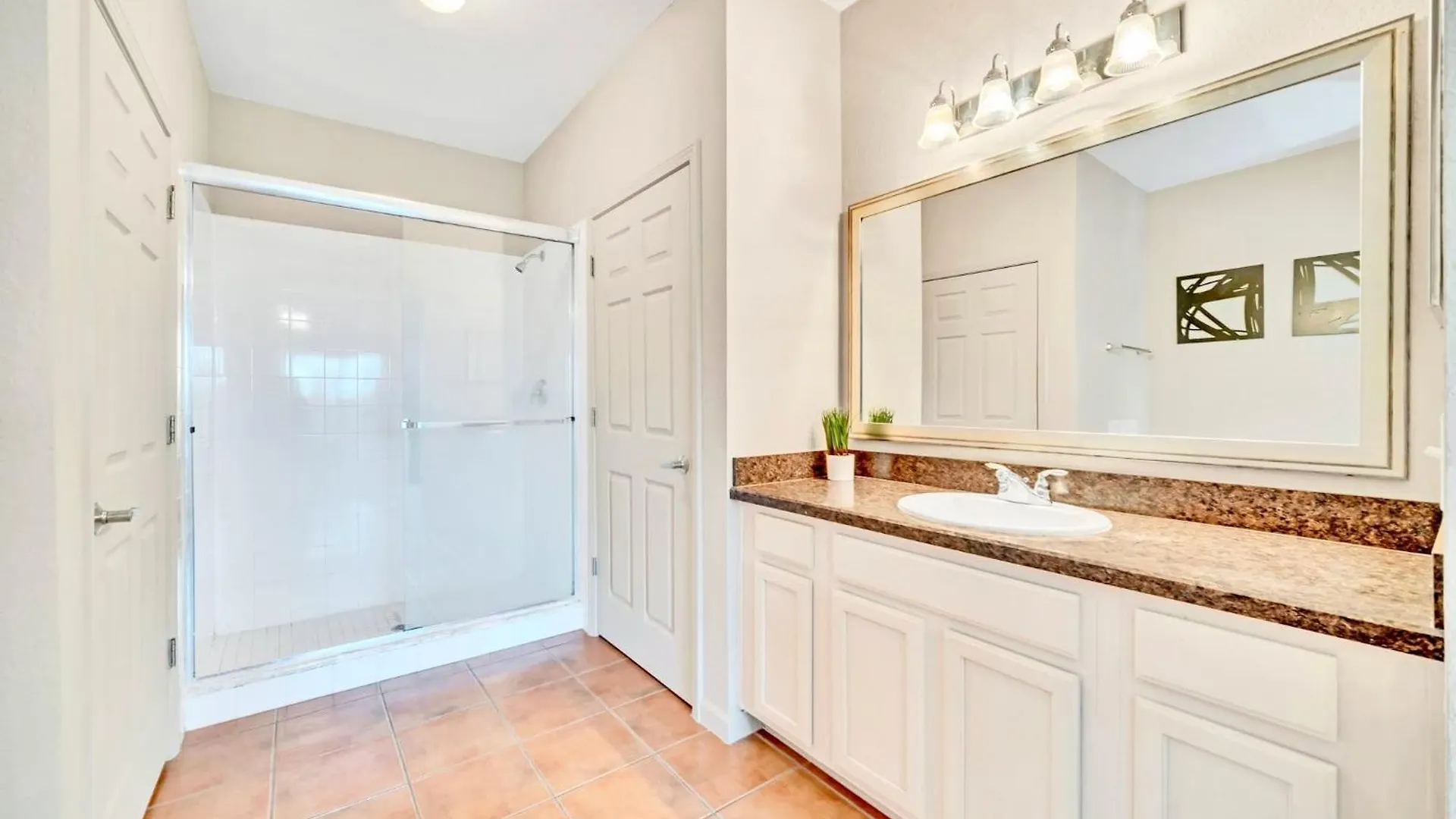 Bright - 2br With Pool & Hot Tub, Near Disney! *