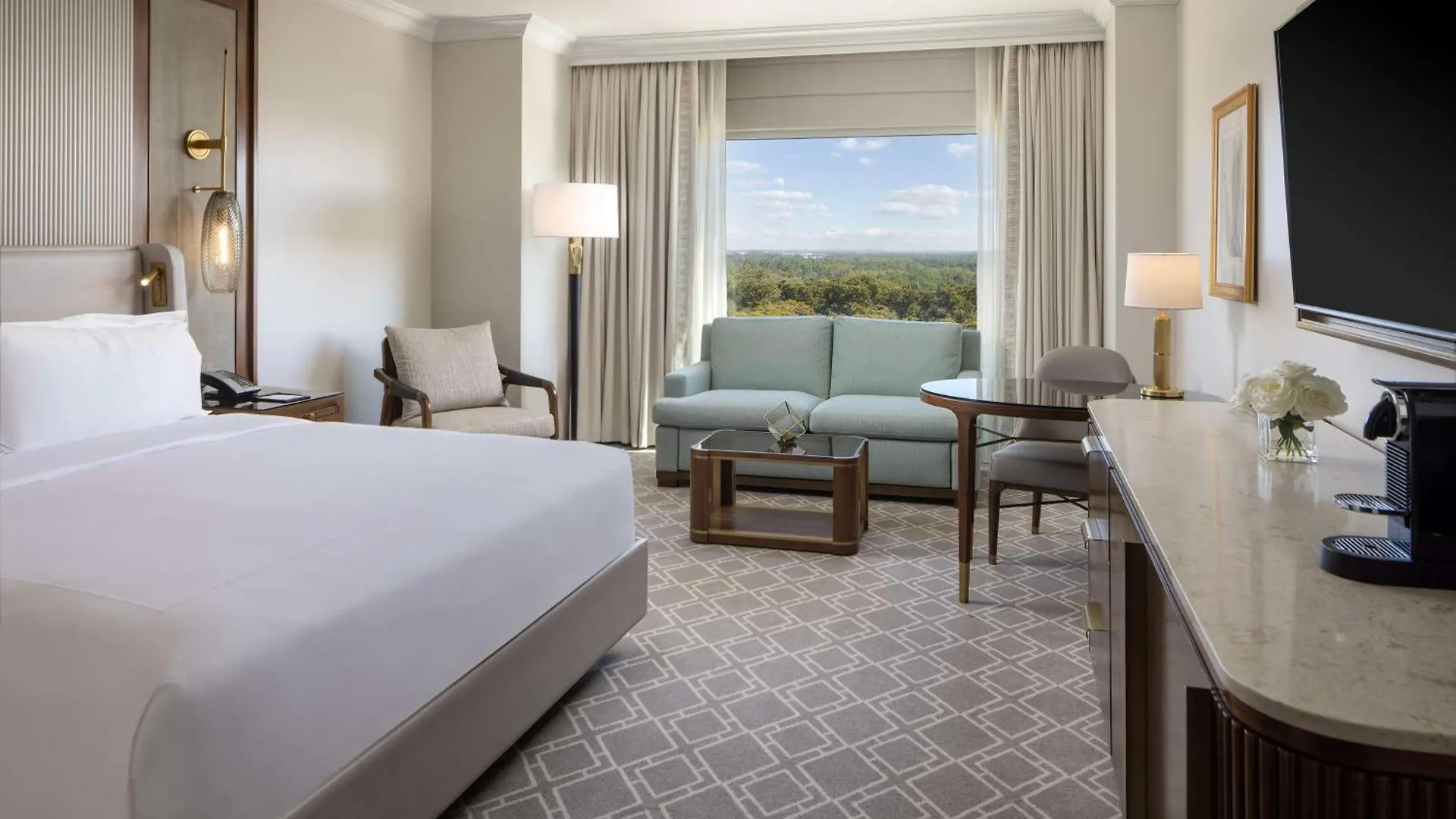 Waldorf Astoria Orlando - An Official Walt Disney World Semesteranläggning (resort)