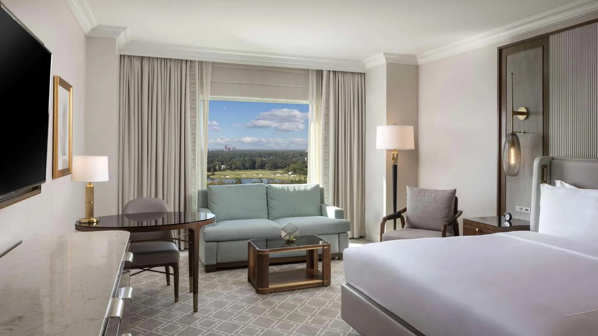 Waldorf Astoria Orlando - An Official Walt World