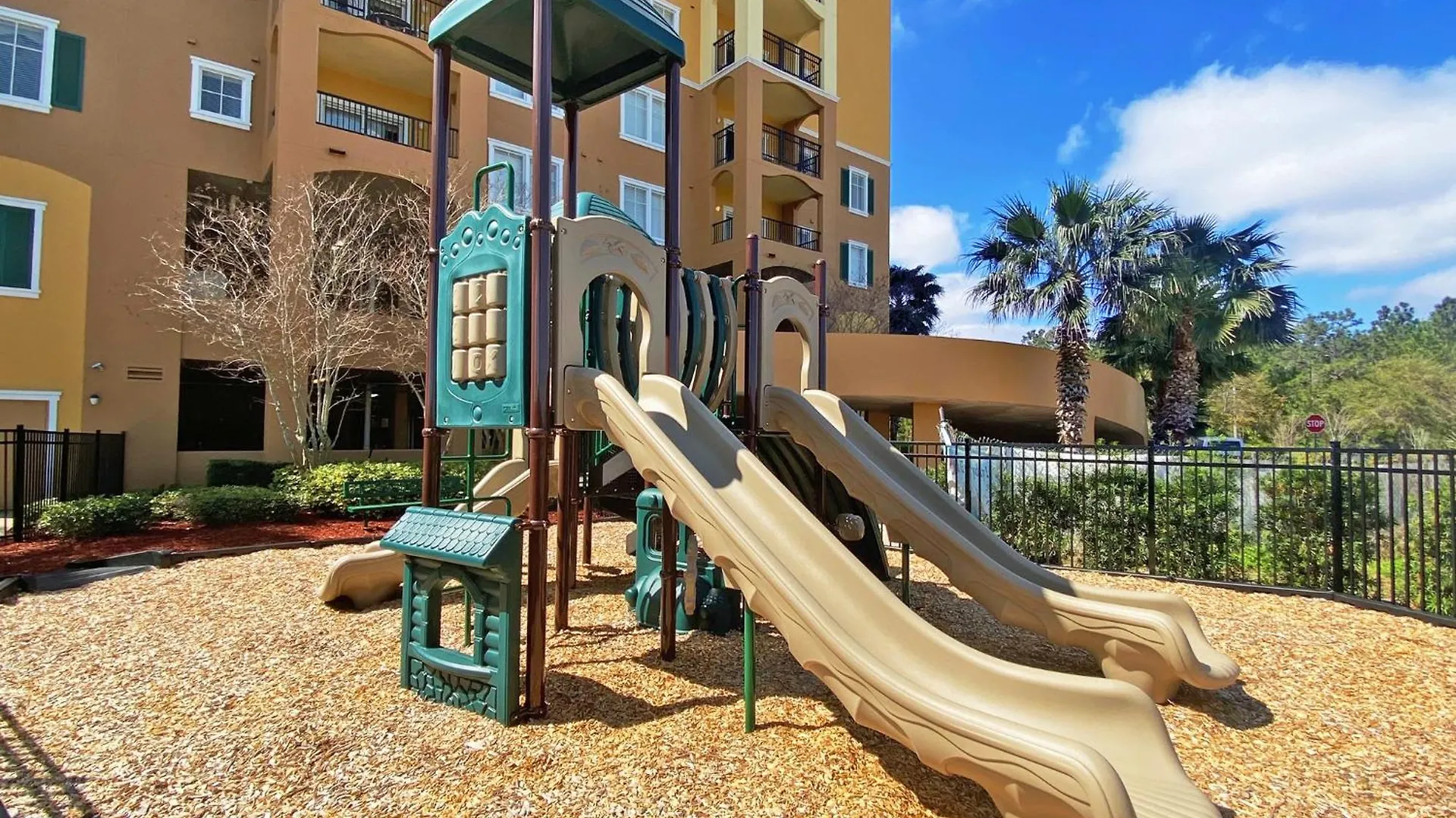 Buena Vista Village And Spa, Near 4*