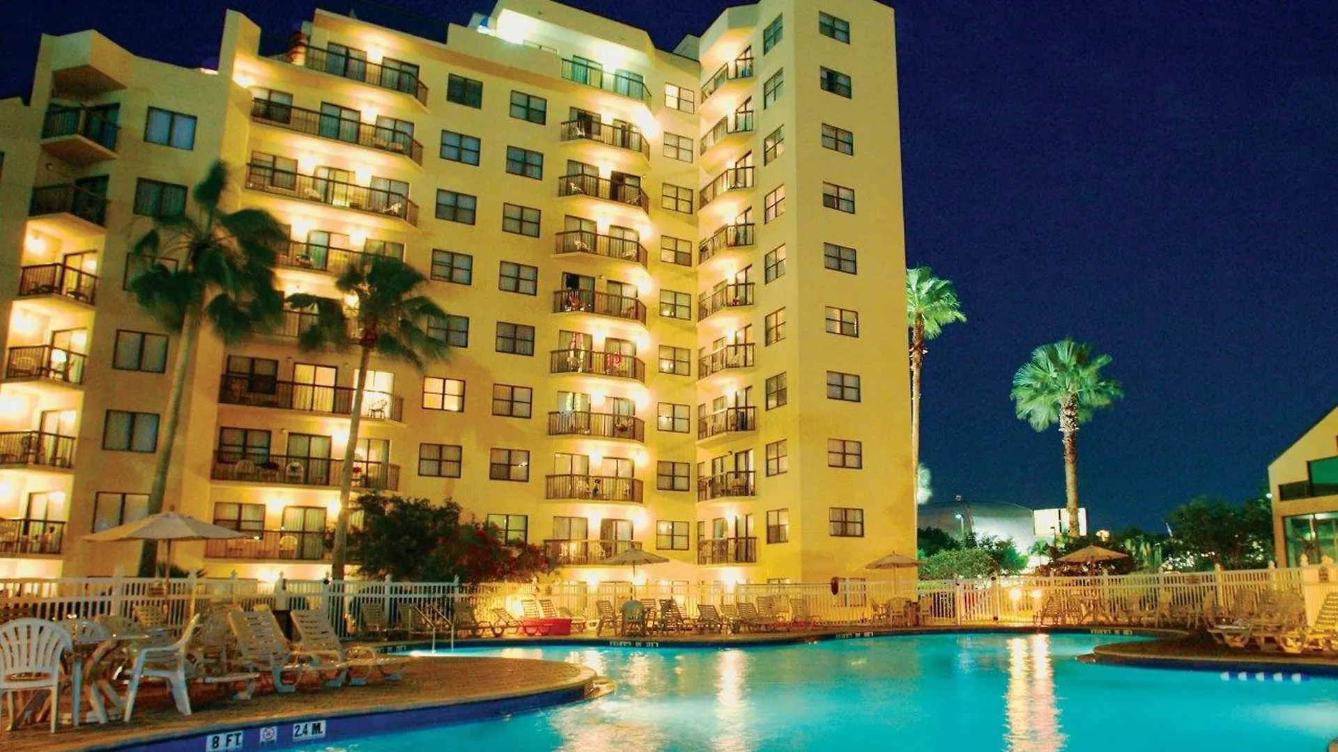Hotel Enclave Suites, A Staysky & Near Universal Orlando