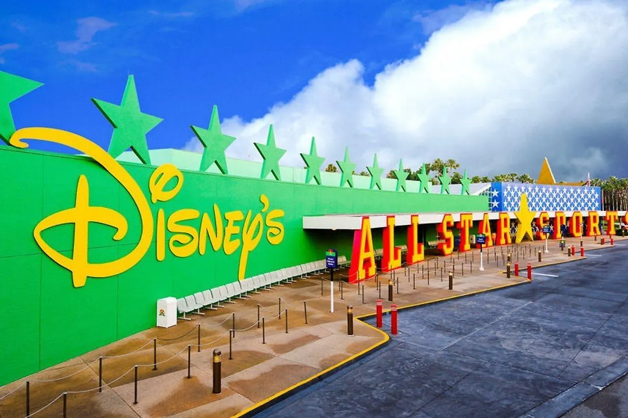 מלון Disney's All-star Sports 3*