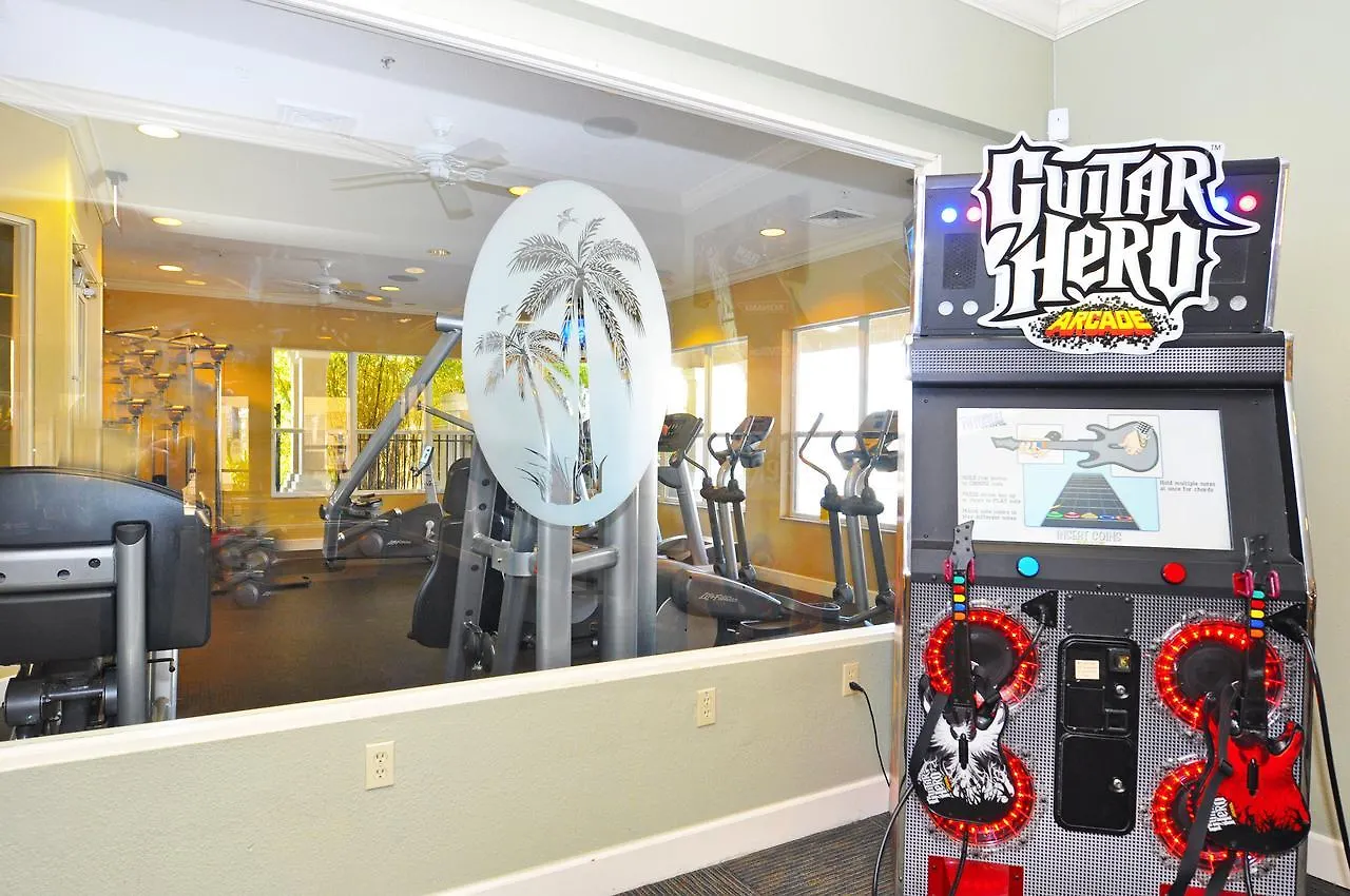 Windsor Hills Resort! 2 Miles To Disney! 6 Bedroom With Private Pool & Сasa de vacaciones *