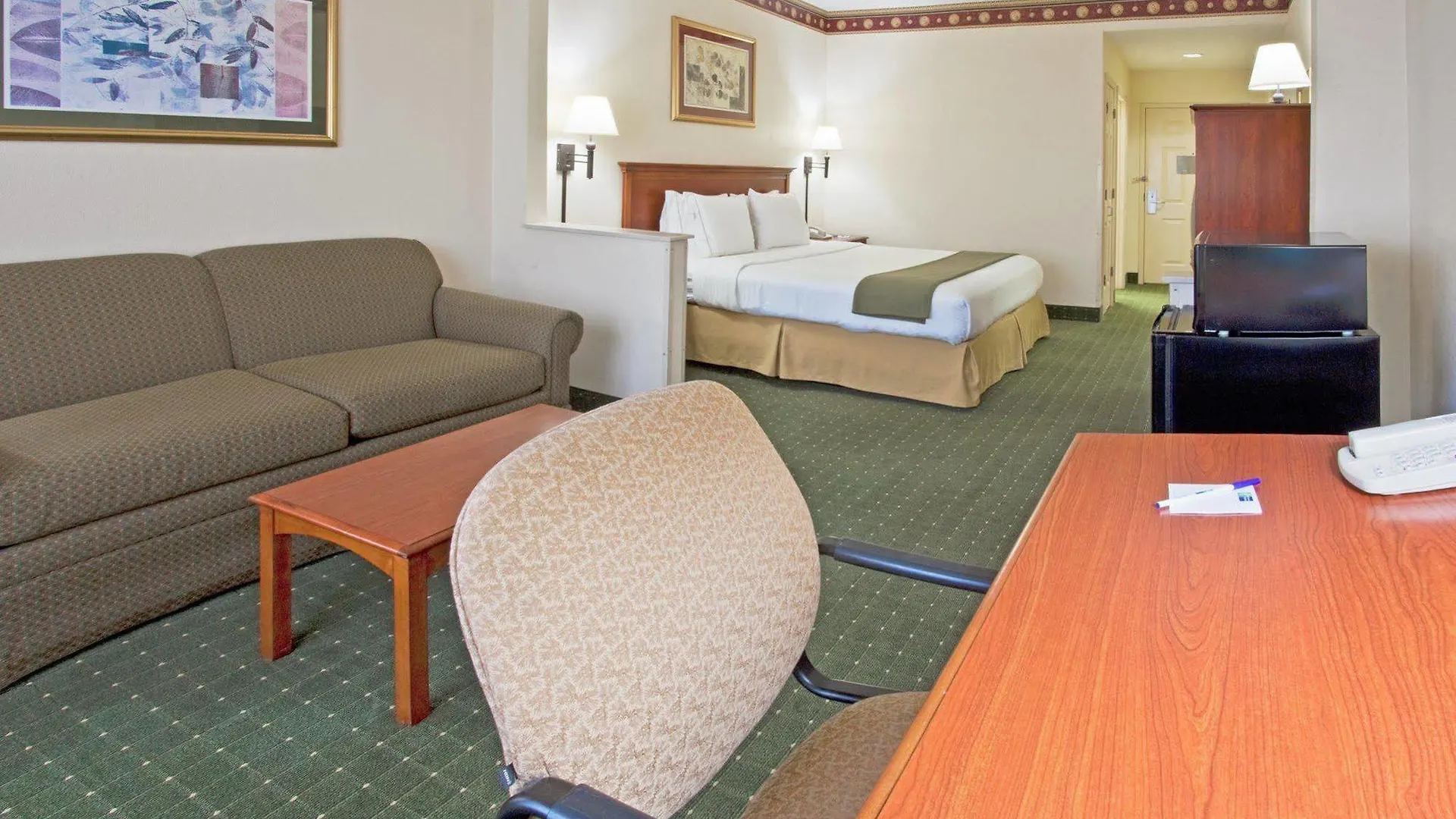 Holiday Express & International Airport By Ihg Hotell Orlando