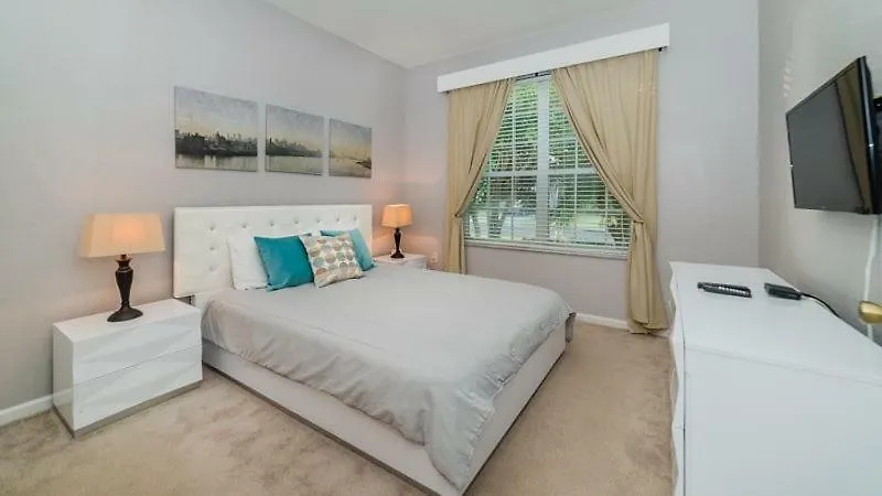 Gorgeous 5 Bedroom 5 Bath Pool In Windsor Hills