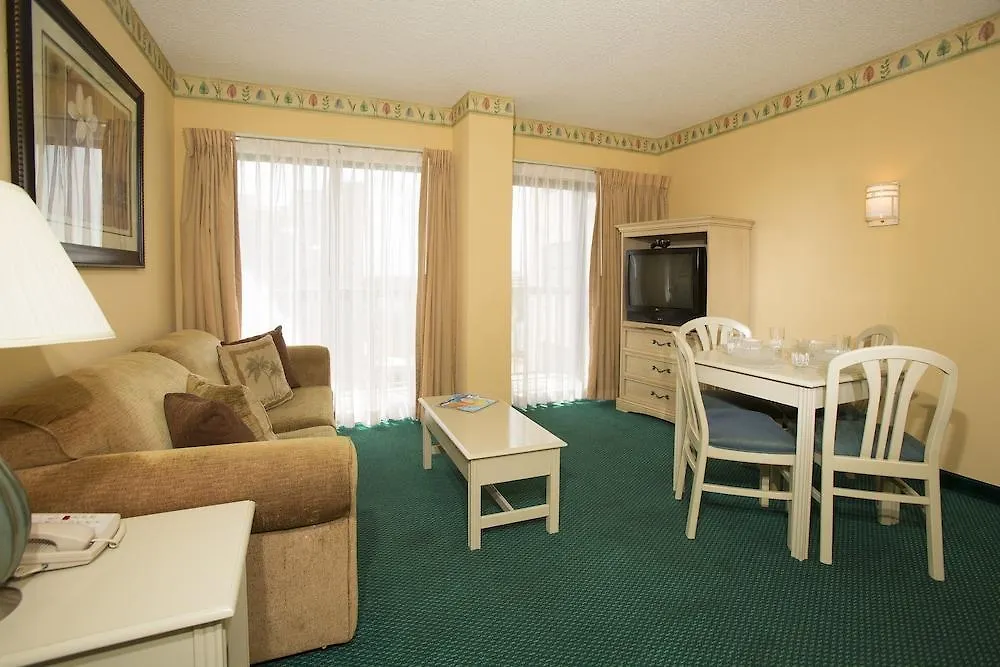 Enclave Suites, A Staysky & Near Universal 3*