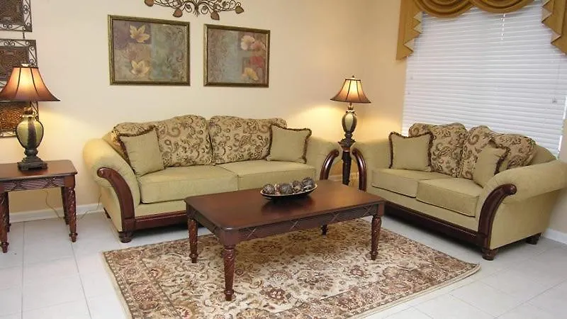Excutive 6 Bedroom 4 Bath Pool And Spa Home *