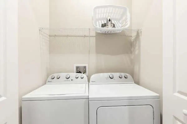 3 Bedroom 3 Ba Luxury 5 Min To Disneyworld Bbq Orlando